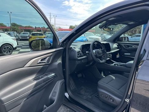 New 2026 Chevrolet Traverse LT w/ Midnight/Sport Edition image 7