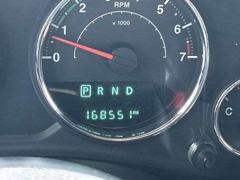 Used 2015 Jeep Wrangler Unlimited Rubicon AWD/4WD image 38