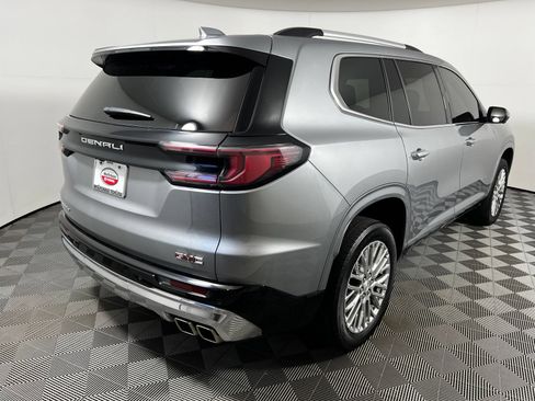 Used 2024 GMC Acadia Denali FWD image 5