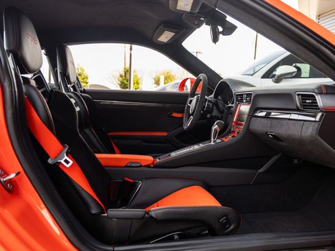Certified 2016 Porsche 911 GT3 RS RWD image 45