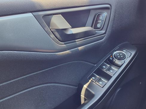 Certified 2023 Ford Escape Active AWD/4WD image 19