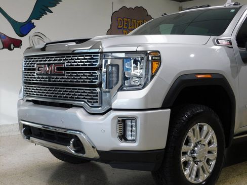Used 2022 GMC Sierra 3500 Denali w/ Technology Package image 20