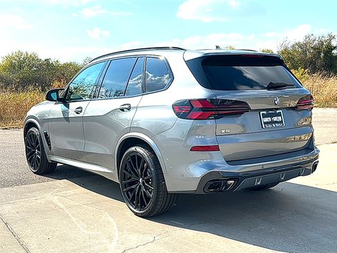 New 2026 BMW X5 M60i AWD/4WD image 6