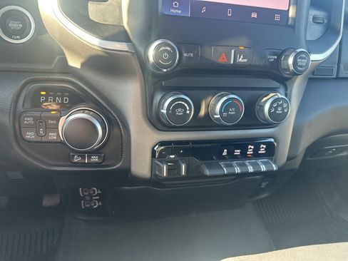 Used 2022 RAM 1500 Big Horn image 16