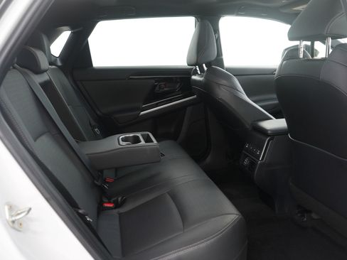 Used 2024 Subaru Solterra Touring w/ Touring Package image 12