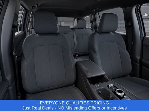 New 2026 Jeep Cherokee Laredo image 16