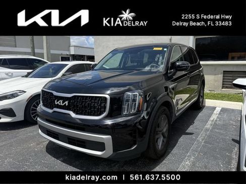 Certified 2024 Kia Telluride LX FWD image 9