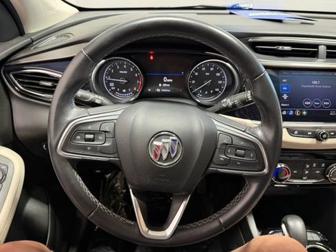 Used 2022 Buick Encore GX Preferred w/ Sport Touring Package FWD image 31