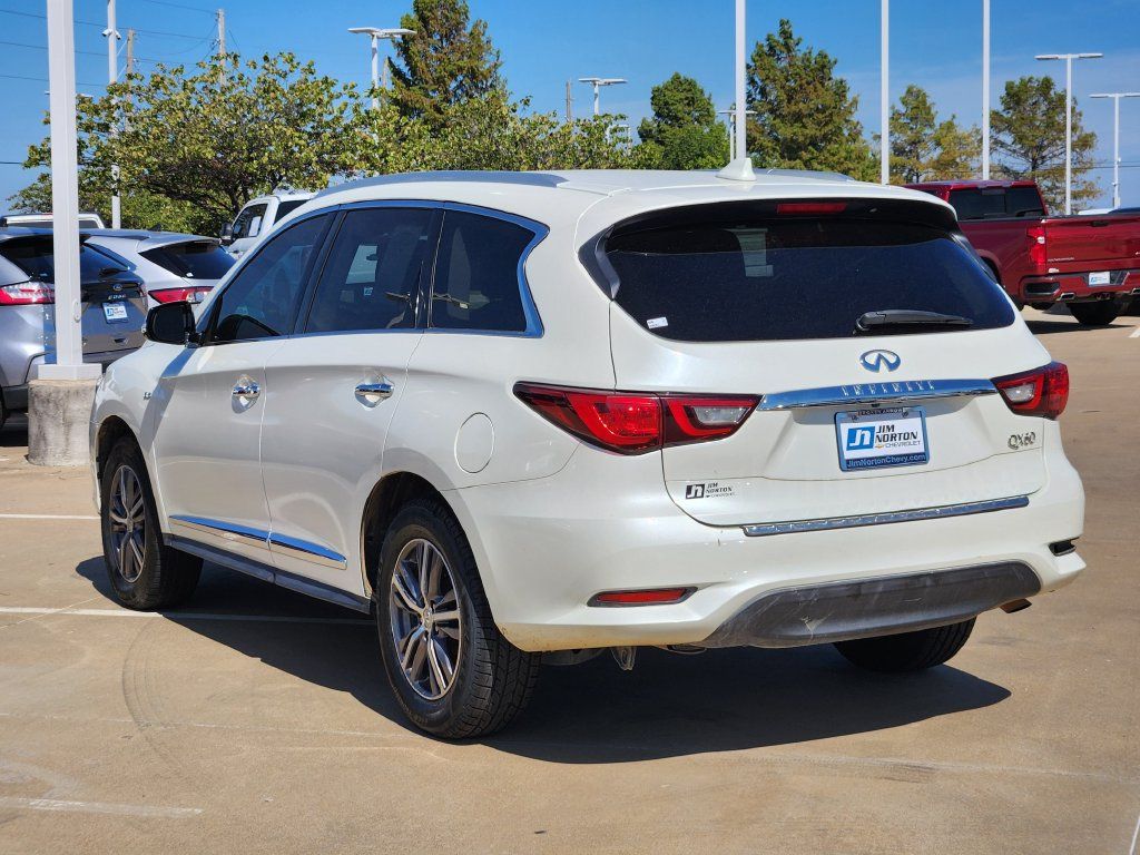 Used 2018 INFINITI QX60 Luxe w/ Premium Package AWD/4WD image 7