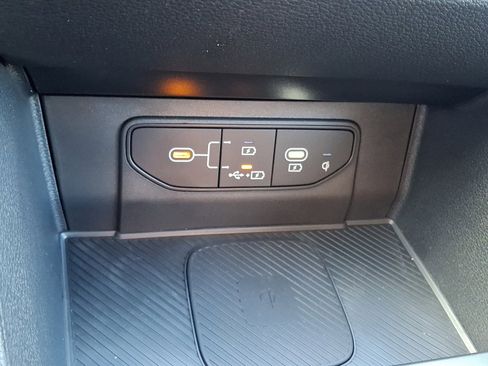 New 2026 Kia Sportage X-Line w/ X-Line Technology Package image 17