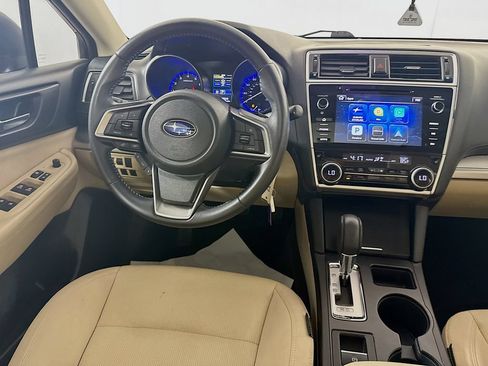 Used 2018 Subaru Legacy 2.5i Premium w/ Moonroof Package AWD/4WD image 28