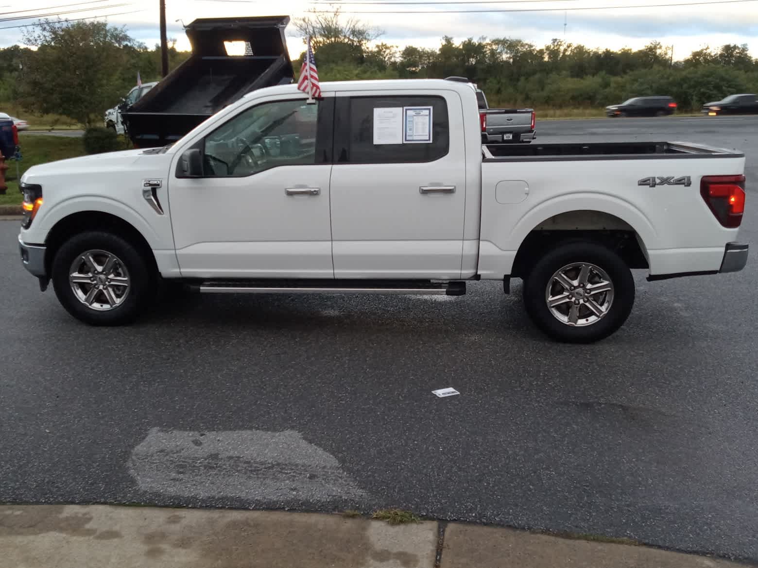 Used 2025 Ford F150 XLT w/ Equipment Group 301A Standard AWD/4WD image 4