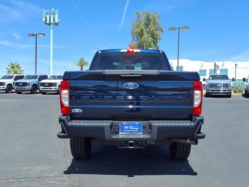 Certified 2022 Ford F250 XL w/ STX Appearance Package AWD/4WD image 5