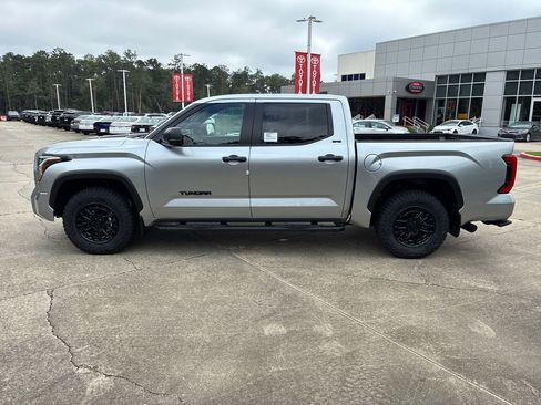New 2026 Toyota Tundra SR5 RWD image 2