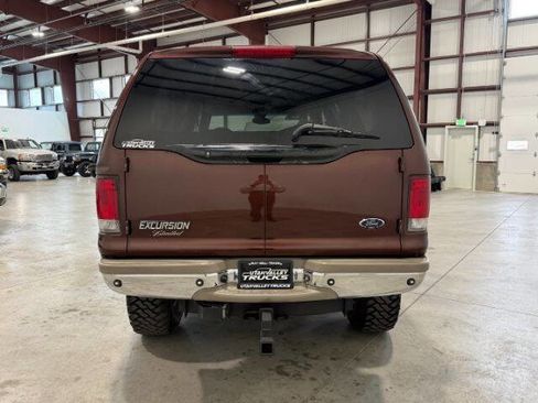 Used 2001 Ford Excursion Limited AWD/4WD image 9