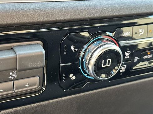 New 2026 GMC Sierra 2500 SLE w/ SLE Value Package; image 17