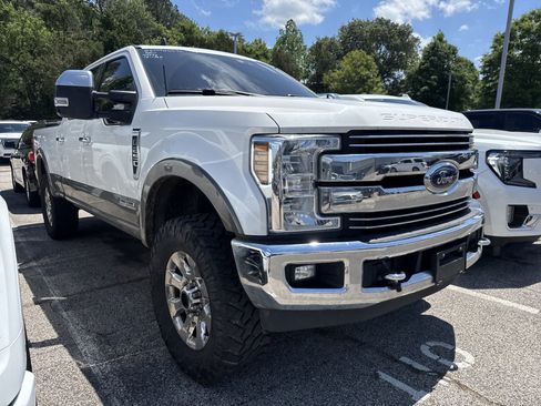 Used 2019 Ford F250 Lariat w/ Chrome Package AWD/4WD image 1