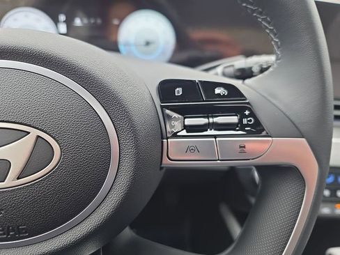 New 2026 Hyundai Elantra Limited FWD image 26