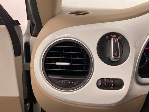 Used 2016 Volkswagen Beetle 1.8T S image 15