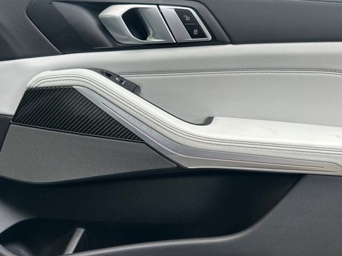 Certified 2023 BMW X5 M50i w/ Executive Package image 21