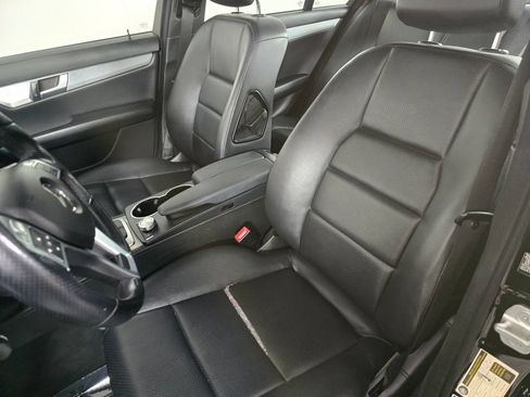 Used 2013 Mercedes-Benz C 250 Sedan image 22