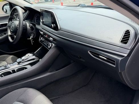 Used 2022 Hyundai Sonata SE FWD image 16