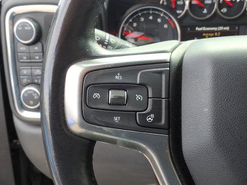 Used 2020 Chevrolet Silverado 1500 LT Trail Boss w/ Midnight Edition image 17