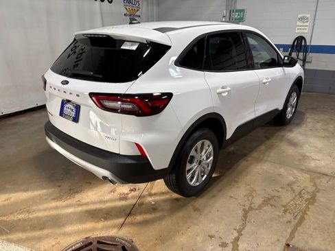 New 2026 Ford Escape Active AWD/4WD image 8