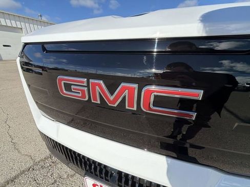 New 2026 GMC Sierra EV Elevation image 43