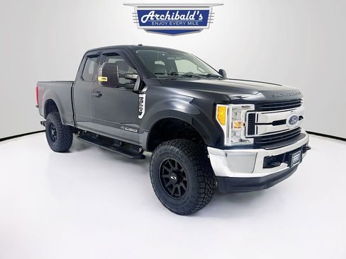 Used 2017 Ford F350 XLT w/ Camper Package image 1