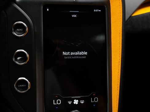 Used 2026 McLaren 750S Spider RWD image 39