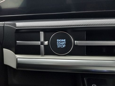 Used 2025 Hyundai Santa Fe SEL image 24