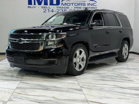 Used 2017 Chevrolet Tahoe LT w/ LT Midnight Edition image 2