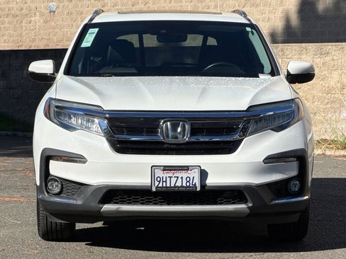 Used 2021 Honda Pilot Touring image 8