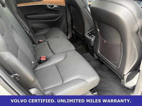 Certified 2024 Volvo XC90 B6 Plus w/ Protection Package Premier image 32