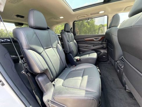 Certified 2024 Subaru Ascent Touring w/ Popular Package #2 AWD/4WD image 18