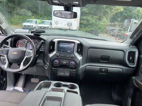 Used 2022 Chevrolet Silverado 1500 LT RWD image 31
