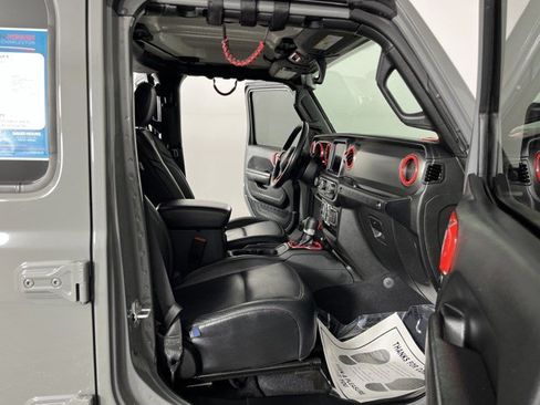 Used 2023 Jeep Wrangler Unlimited Sport AWD/4WD image 34