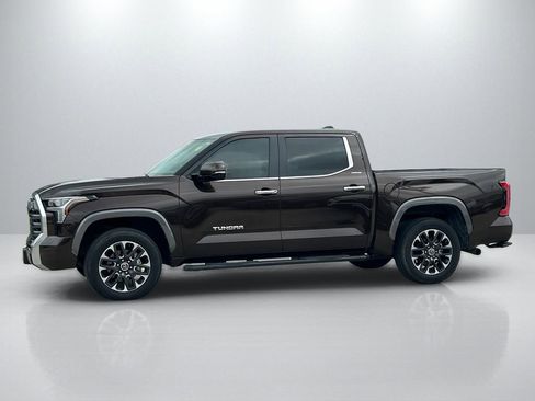 Used 2024 Toyota Tundra Limited AWD/4WD image 8