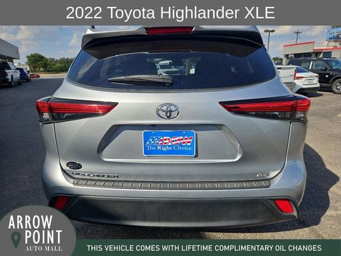Used 2022 Toyota Highlander XLE image 10