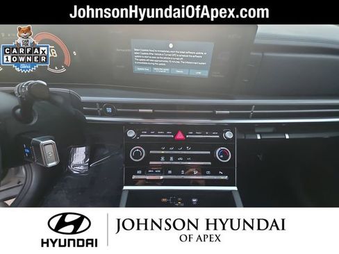 Used 2025 Hyundai Santa Fe SE image 32