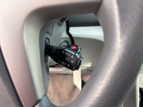 Used 2009 Toyota Camry LE FWD image 20