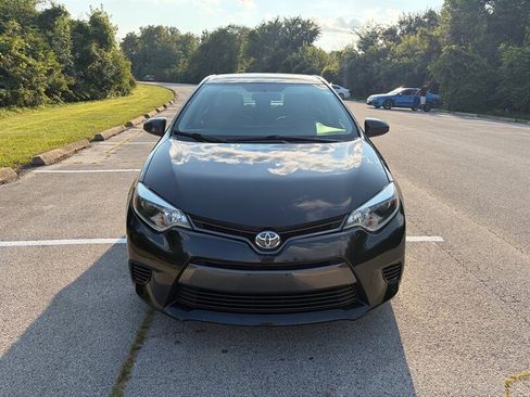 Used 2016 Toyota Corolla LE FWD image 8