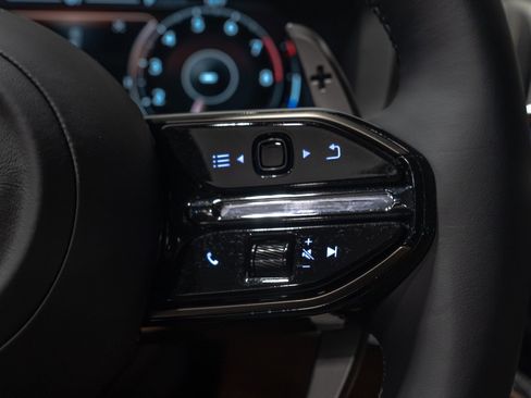 Used 2025 Aston Martin DBX 707 image 51