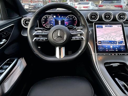 Used 2022 Mercedes-Benz C 300 Sedan image 7