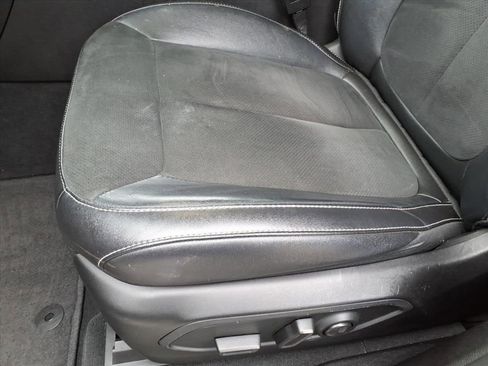 Used 2023 Jeep Grand Cherokee Altitude image 16