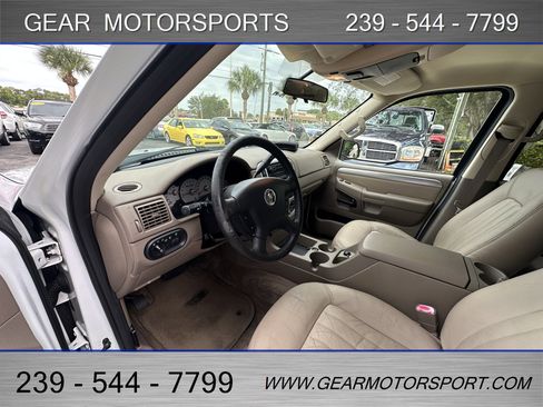Used 2005 Mercury Mountaineer Convenience image 27