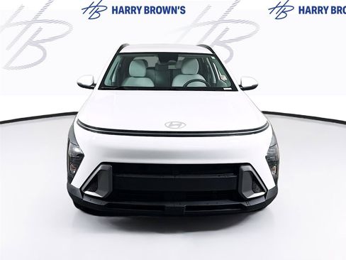 Used 2025 Hyundai Kona SEL AWD/4WD image 24