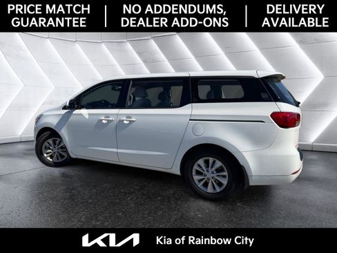 Used 2016 Kia Sedona L FWD image 7