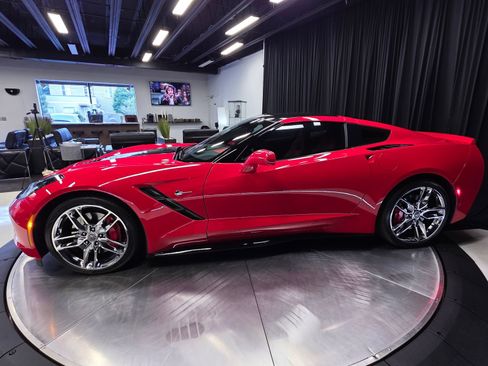 Used 2015 Chevrolet Corvette Stingray Coupe w/ 3LT Preferred Equipment Group RWD image 13